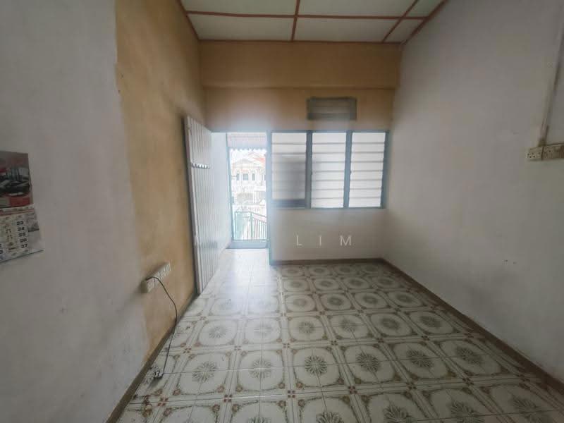 Shop for Rent in George Town (Penang) - Max Lim - Interior - PropertyGuru.com.my
