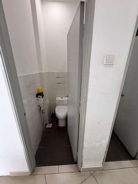 Shop for Sale in Balakong (Selangor) - Wilson Woon - Bathroom - PropertyGuru.com.my