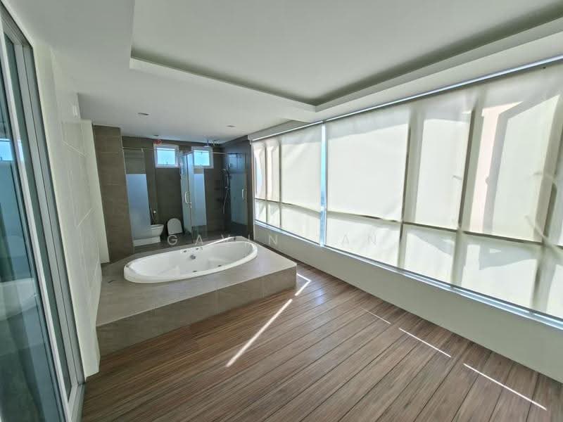 Kondominium untuk Disewa di One Tanjong Condominium - Gavin Tan - Bathroom - PropertyGuru.com.my