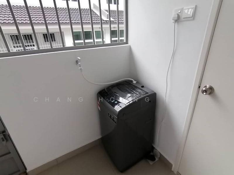 2-storey Terraced House for Rent in Taman Sri Penawar (Pengerang) - Chang Hoong Wen - Balcony - PropertyGuru.com.my