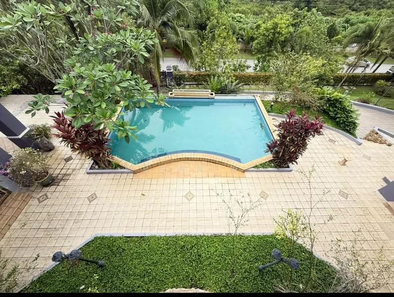Bungalow House untuk Disewa di Country Heights (Kajang) - Bryan Ng - Exterior - PropertyGuru.com.my