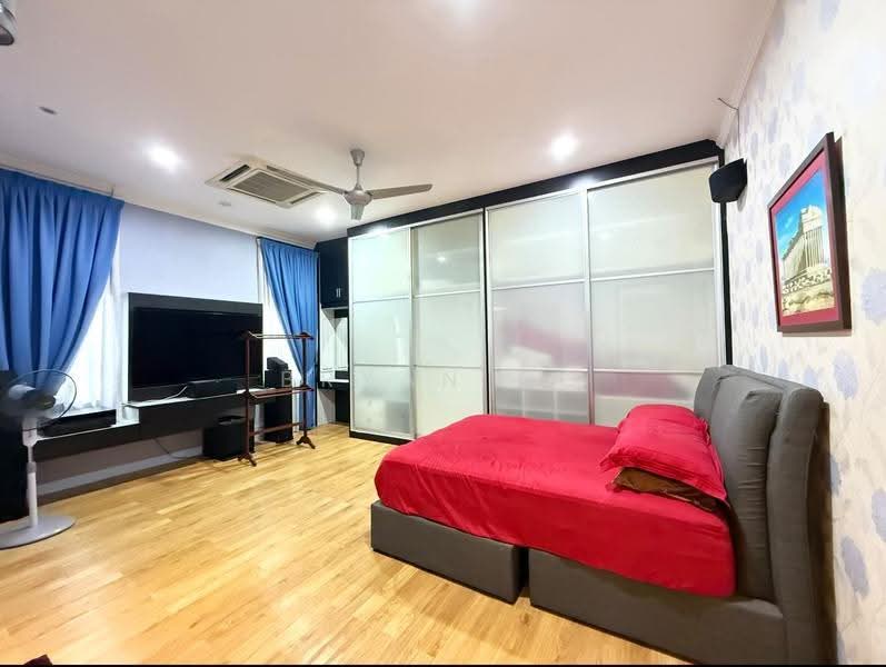 Bungalow House untuk Disewa di Country Heights (Kajang) - Bryan Ng - Bedroom - PropertyGuru.com.my