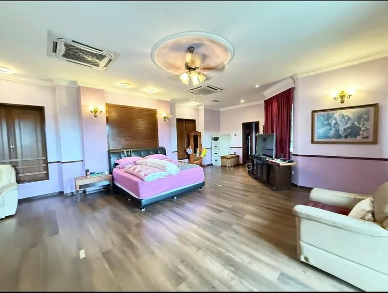 Bungalow House untuk Disewa di Country Heights (Kajang) - Bryan Ng - Bedroom - PropertyGuru.com.my
