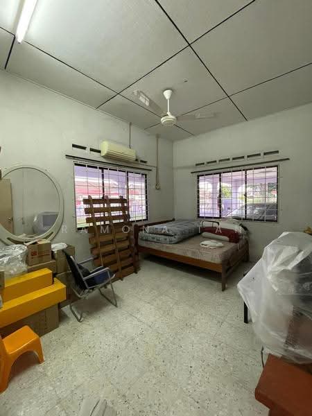 1-storey Terraced House for Sale in Taman Merdeka (Batu Berendam) - Ramona Tan - Bedroom - PropertyGuru.com.my
