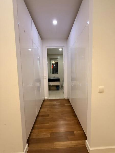 Service Residence for Rent at Pavilion Ceylon Hill - Torey Wong - Corridor - PropertyGuru.com.my