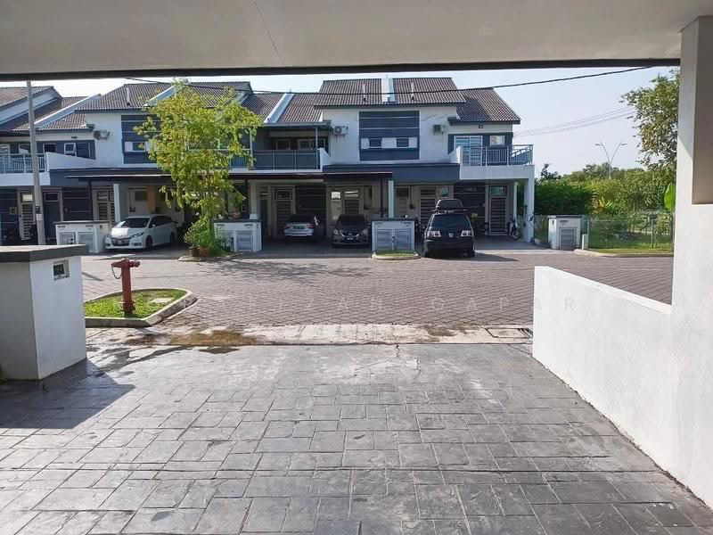 2-storey Terraced House for Sale in Cyberjaya (Selangor) - NoraFizah Gapar - Exterior - PropertyGuru.com.my