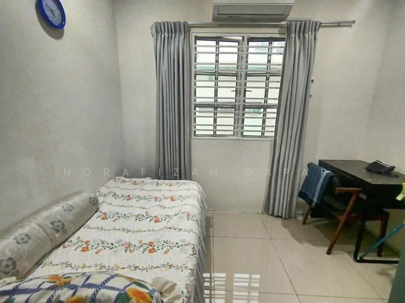 2-storey Terraced House for Sale in Cyberjaya (Selangor) - NoraFizah Gapar - Bedroom - PropertyGuru.com.my