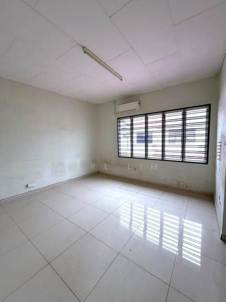 2-storey Terraced House for Sale in Taman Pelangi (Johor Bahru) - Karl Lim - Interior - PropertyGuru.com.my