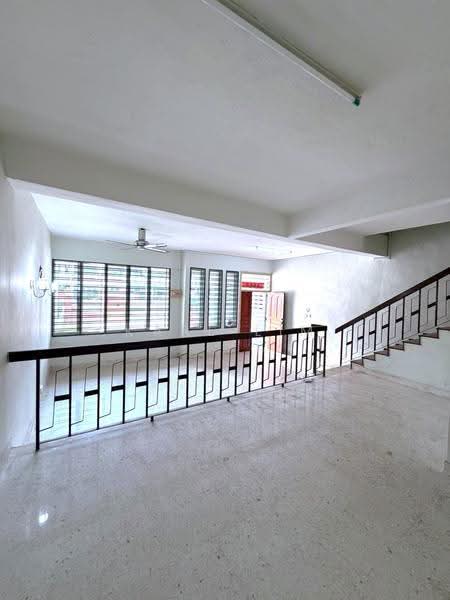 2-storey Terraced House for Sale in Taman Pelangi (Johor Bahru) - Karl Lim - Interior - PropertyGuru.com.my