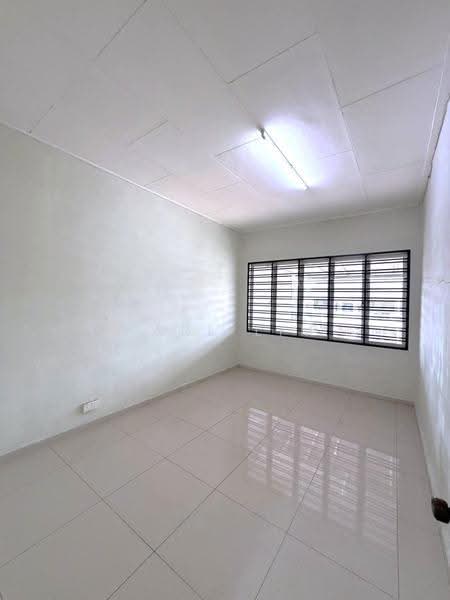 2-storey Terraced House for Sale in Taman Pelangi (Johor Bahru) - Karl Lim - Interior - PropertyGuru.com.my