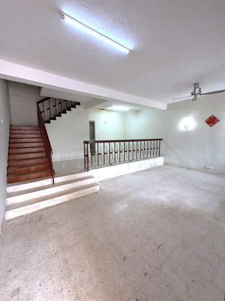 2-storey Terraced House for Sale in Taman Pelangi (Johor Bahru) - Karl Lim - Interior - PropertyGuru.com.my