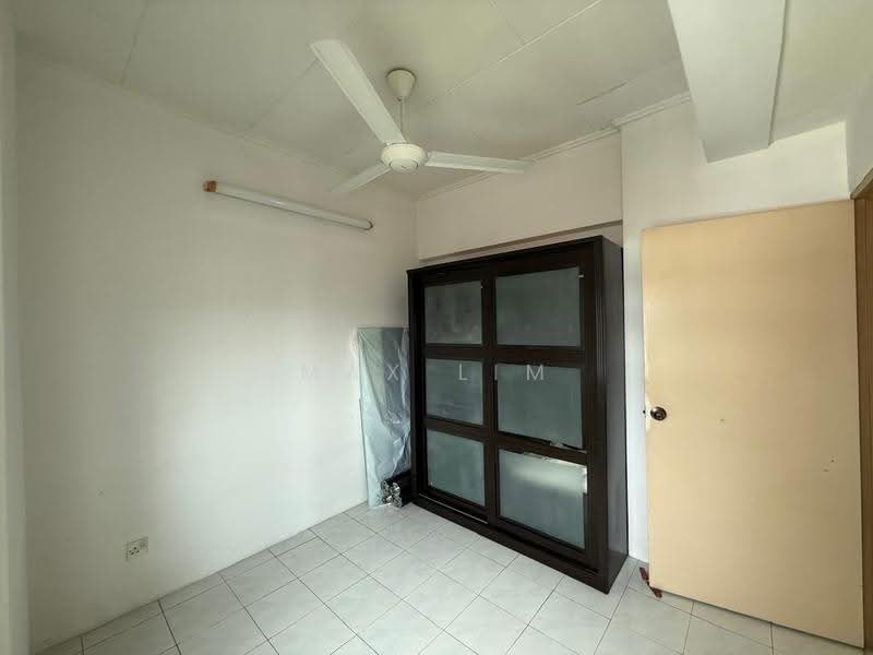 Rumah Flat untuk Dijual di Taman Seri Damai - Max Lim - Interior - PropertyGuru.com.my