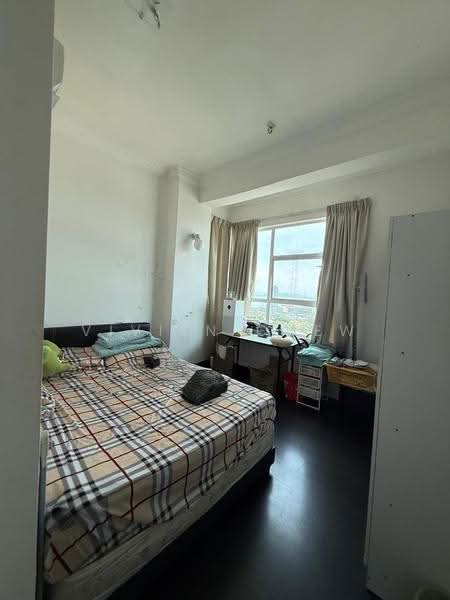 Condominium for Sale at The Oasis - Vivien Chew - Bedroom - PropertyGuru.com.my