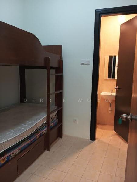Rumah Berkembar untuk Disewa di Taman Sri Hartamas (Sri Hartamas) - Debbie Wong - Bedroom - PropertyGuru.com.my
