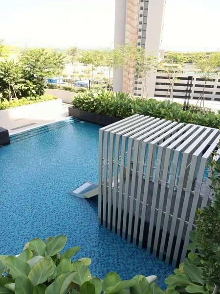Service Residence for Sale at Savana @ Utropolis - TC Tong Loh - Pool - PropertyGuru.com.my