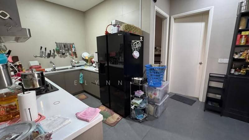 Banglo Pautan untuk Dijual di Johor Bahru (Johor) - Elynn Lam - Kitchen - PropertyGuru.com.my