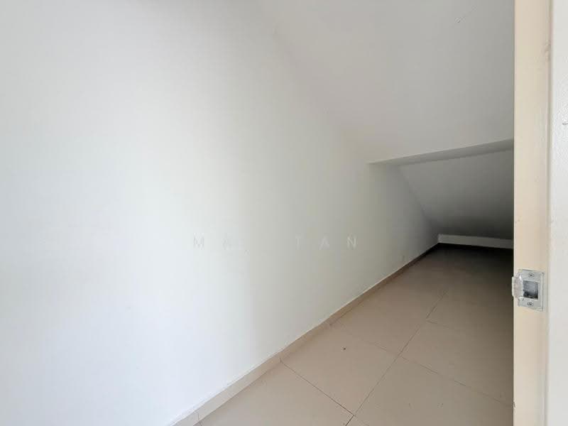 2-storey Terraced House for Sale in Bandar Seri Impian (Kluang) - May Tan - Interior - PropertyGuru.com.my