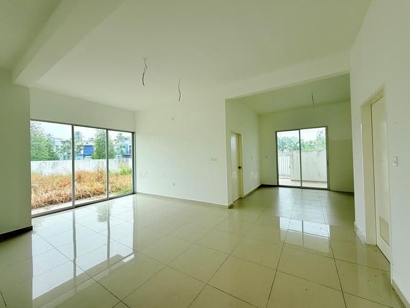 2-storey Terraced House for Sale in Bandar Seri Impian (Kluang) - May Tan - Living Room - PropertyGuru.com.my
