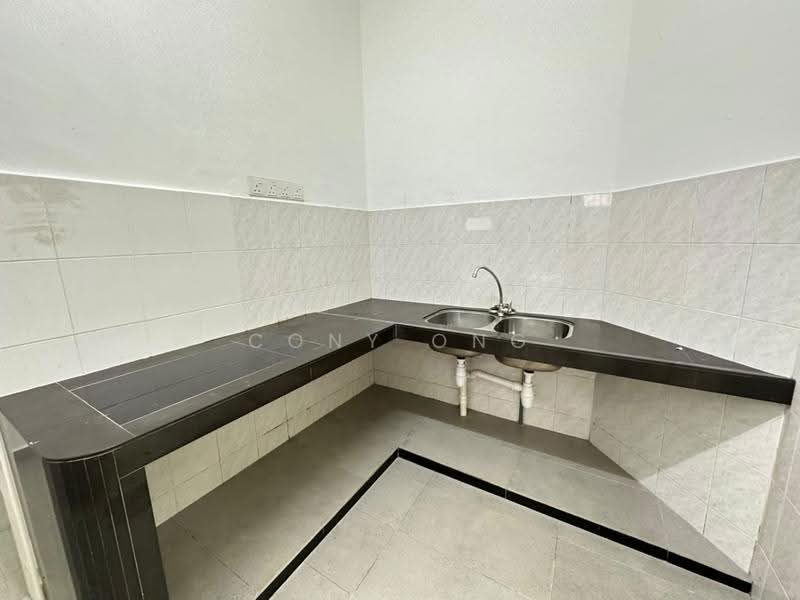 Rumah Teres 1-Tingkat untuk Dijual di Skudai (Johor) - Cony Ong - Kitchen - PropertyGuru.com.my