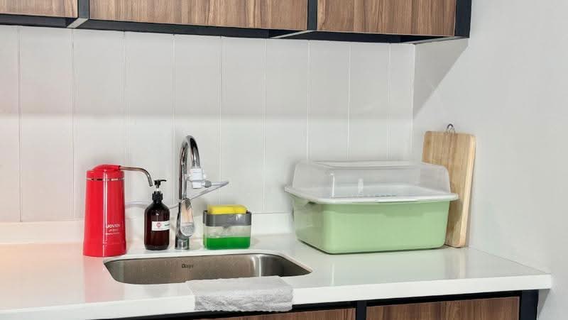 Service Residence for Sale at UNA Serviced Apartment - Mandy Liew - Kitchen - PropertyGuru.com.my