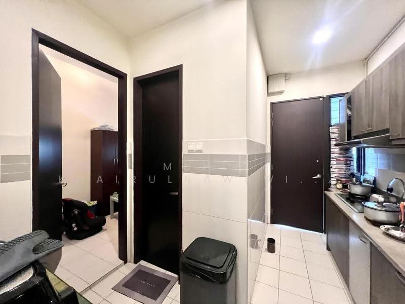 2-storey Terraced House for Sale in Shah Alam (Selangor) - Muhd Khairulnawawi Kamaruddin - Kitchen - PropertyGuru.com.my