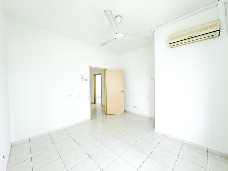 Kondominium untuk Dijual di Desa Impiana - Peggy Lim - Living Room - PropertyGuru.com.my