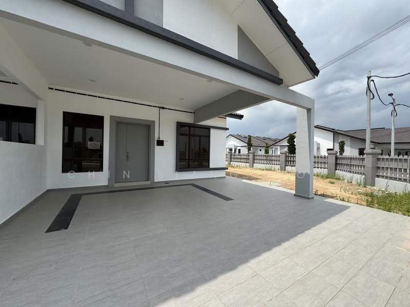 1-storey Terraced House for Sale in Jasin (Melaka) - Chin Siang Liow - Exterior - PropertyGuru.com.my