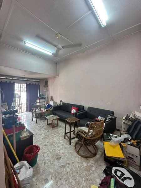 Rumah Teres 1-Tingkat untuk Dijual di Johor Bahru (Johor) - Daniel Yong - Living Room - PropertyGuru.com.my