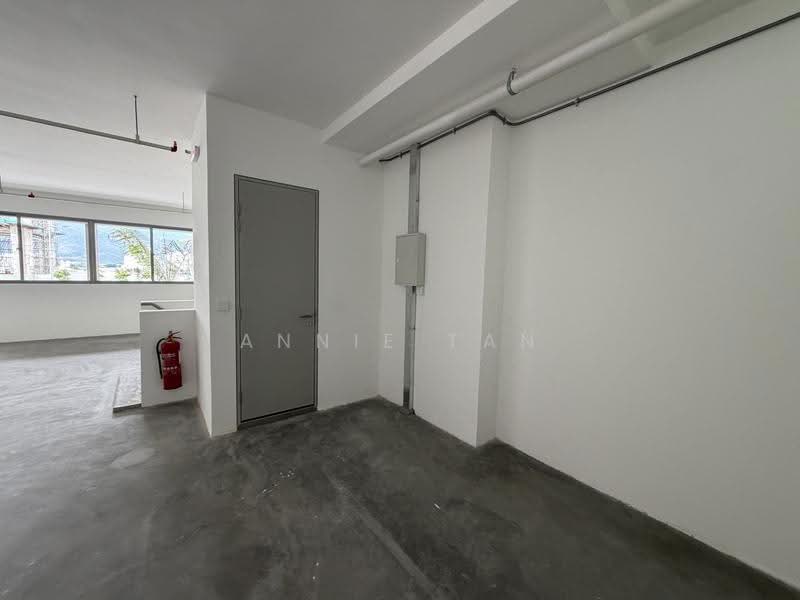 Retail Space for Rent in Tanjung Tokong (Penang) - Annie Tan - Interior - PropertyGuru.com.my