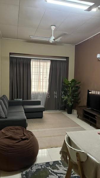 Apartment for Sale at Sri Kejora - Kenny Chong - Living Room - PropertyGuru.com.my