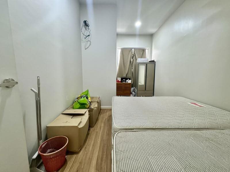 Rumah Teres untuk Dijual di Tamansari (Rawang) - LEON WONG - Bedroom - PropertyGuru.com.my