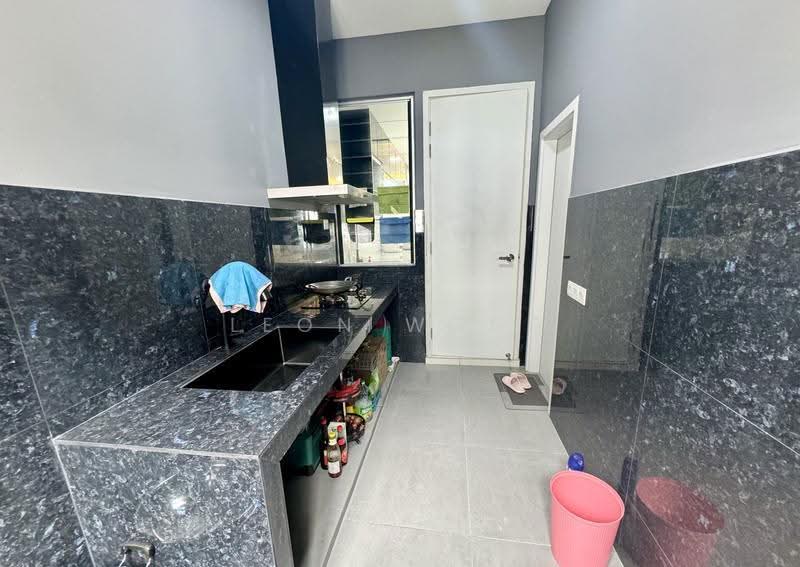 Rumah Teres untuk Dijual di Tamansari (Rawang) - LEON WONG - Kitchen - PropertyGuru.com.my