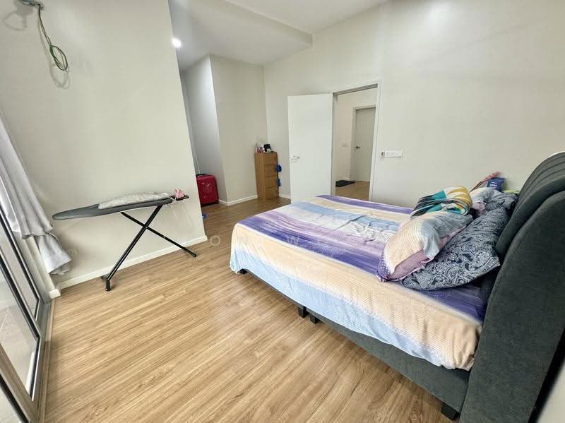 Rumah Teres untuk Dijual di Tamansari (Rawang) - LEON WONG - Bedroom - PropertyGuru.com.my