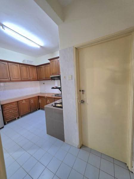 2-storey Terraced House for Sale in Bandar Baru Bangi (Selangor) - Zairul Asrah Zulkefli - Kitchen - PropertyGuru.com.my
