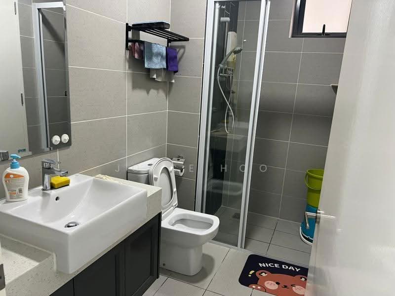 Kediaman Servis untuk Dijual di The Cruise Residence - Joyce Hoo - Bathroom - PropertyGuru.com.my