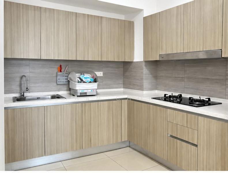 Service Residence for Rent at Gravit8, Klang - Ethan Chong - Kitchen - PropertyGuru.com.my