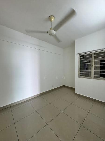Kondominium untuk Dijual di First Residence (Residensi Unggul) - CH Ng - Interior - PropertyGuru.com.my