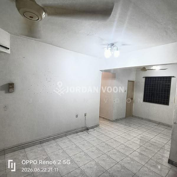 Kondominium untuk Dijual di Tiara View - Jordan Voon - Living Room - PropertyGuru.com.my