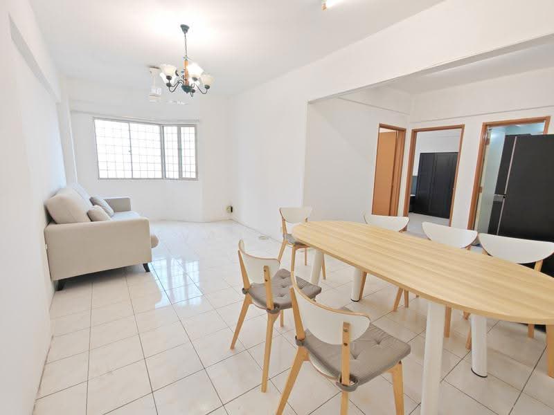 Pangsapuri untuk Disewa di Pangsapuri Vista Serdang - Evanslee . - Living Room - PropertyGuru.com.my