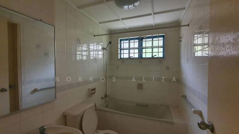 Bungalow House untuk Dijual di Damansara Heights (Kuala Lumpur) - Norros Aliza - Bathroom - PropertyGuru.com.my