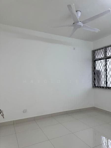 Flat for Sale at Taman Batu Bukit - Harold Lee - Interior - PropertyGuru.com.my