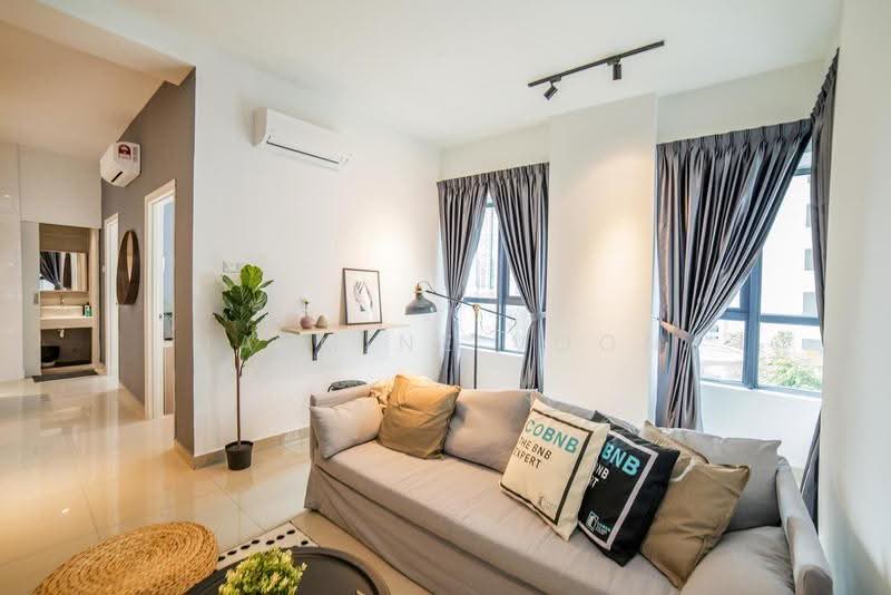 Kediaman Servis untuk Dijual di Horizon Suites - Jasmine Voon - Living Room - PropertyGuru.com.my