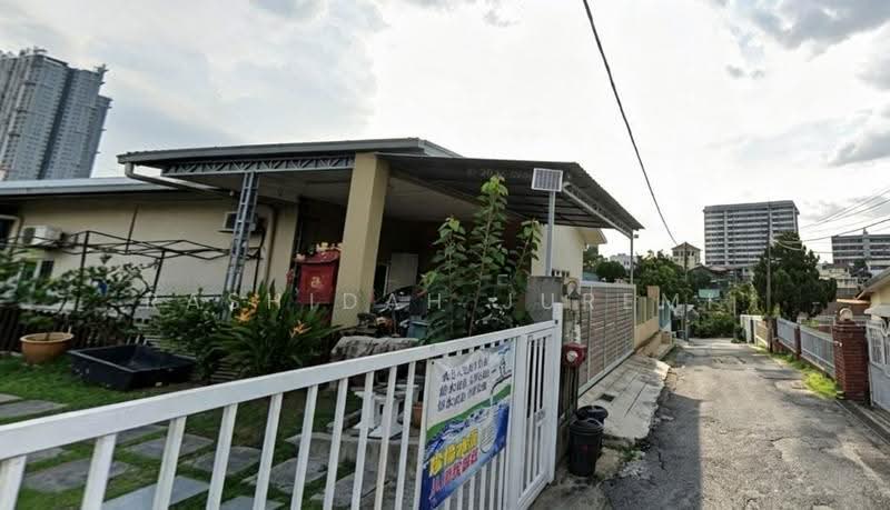 Bungalow House untuk Dijual di Kampung Baru Salak Selatan (Salak South) - Rashidah Juremi - Exterior - PropertyGuru.com.my