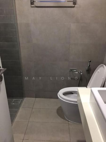 Kondominium untuk Disewa di Vivo Residential Suites - May Liong - Bathroom - PropertyGuru.com.my