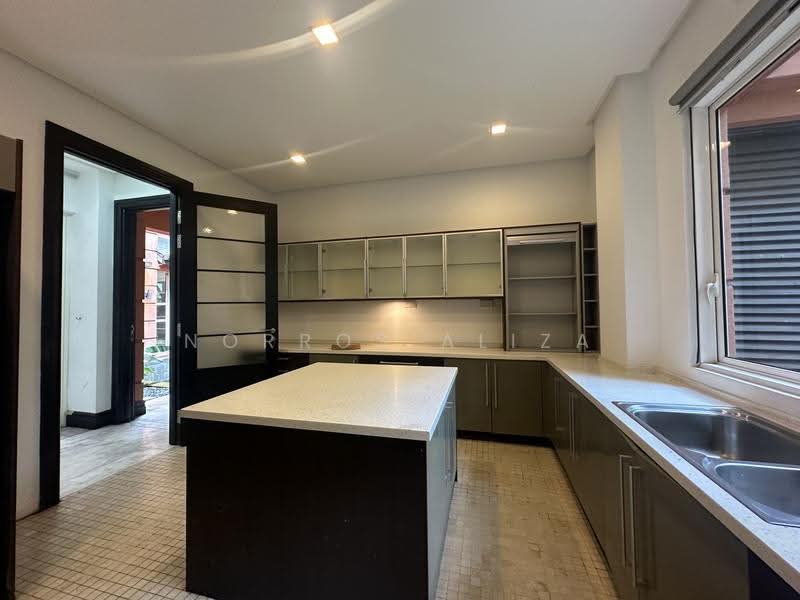 Bungalow House for Sale in Bangsar Hill (Bangsar) - Norros Aliza - Kitchen - PropertyGuru.com.my