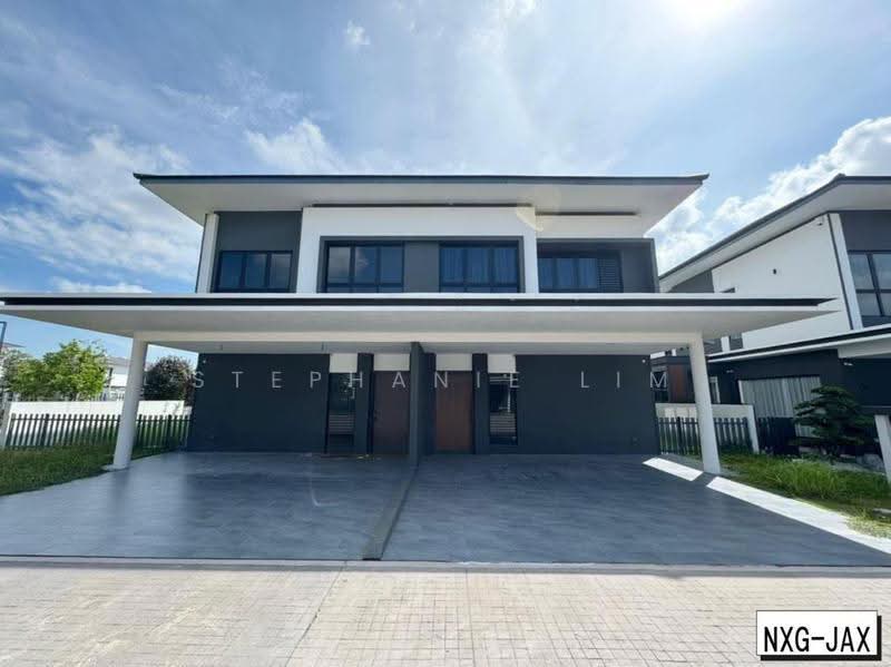 Rumah Kluster untuk Dijual di Setia Alam (Selangor) - Stephanie Lim - Exterior - PropertyGuru.com.my