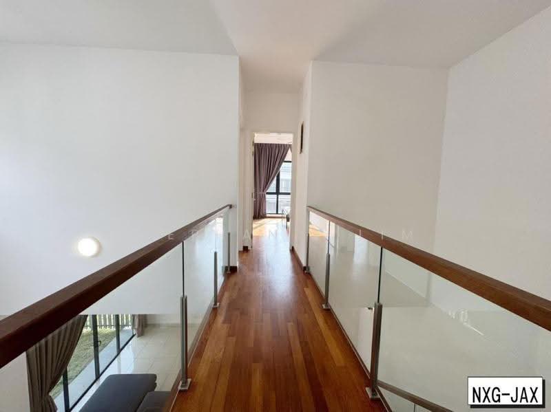 Rumah Kluster untuk Dijual di Setia Alam (Selangor) - Stephanie Lim - Corridor - PropertyGuru.com.my