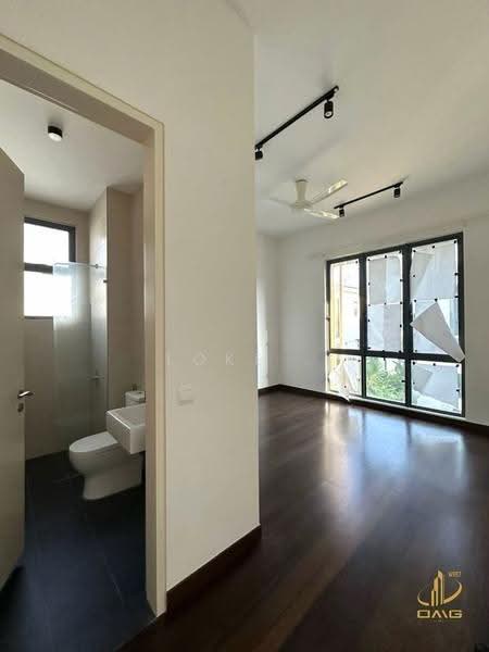 Rumah Berkembar untuk Dijual di Eco Ardence (Setia Alam) - Loke . - Bathroom - PropertyGuru.com.my