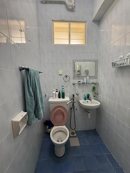 Apartment for Sale at Taman Jubilee Phase 5 - Li Fang - Bathroom - PropertyGuru.com.my