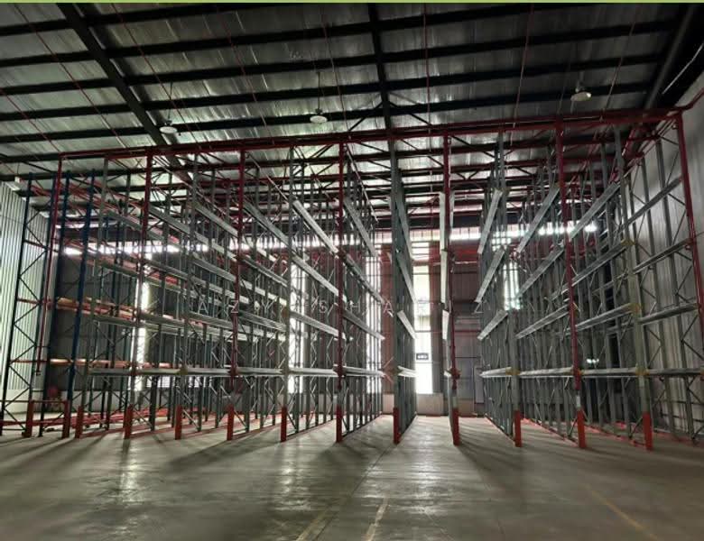 Warehouse for Rent in Bandar Sultan Suleiman (Port Klang (Pelabuhan Klang)) - Azy Shariz - Interior - PropertyGuru.com.my